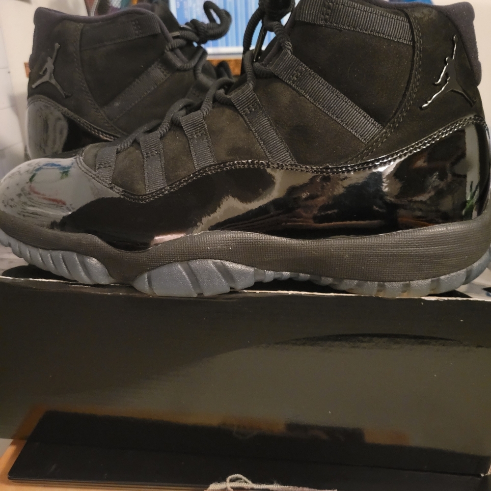 Men's Jordan 11 Retro Black on Black